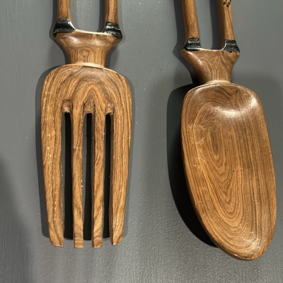 Wooden African Giraffe Handmade Salad Serving Utensils - Picture 3 of 6